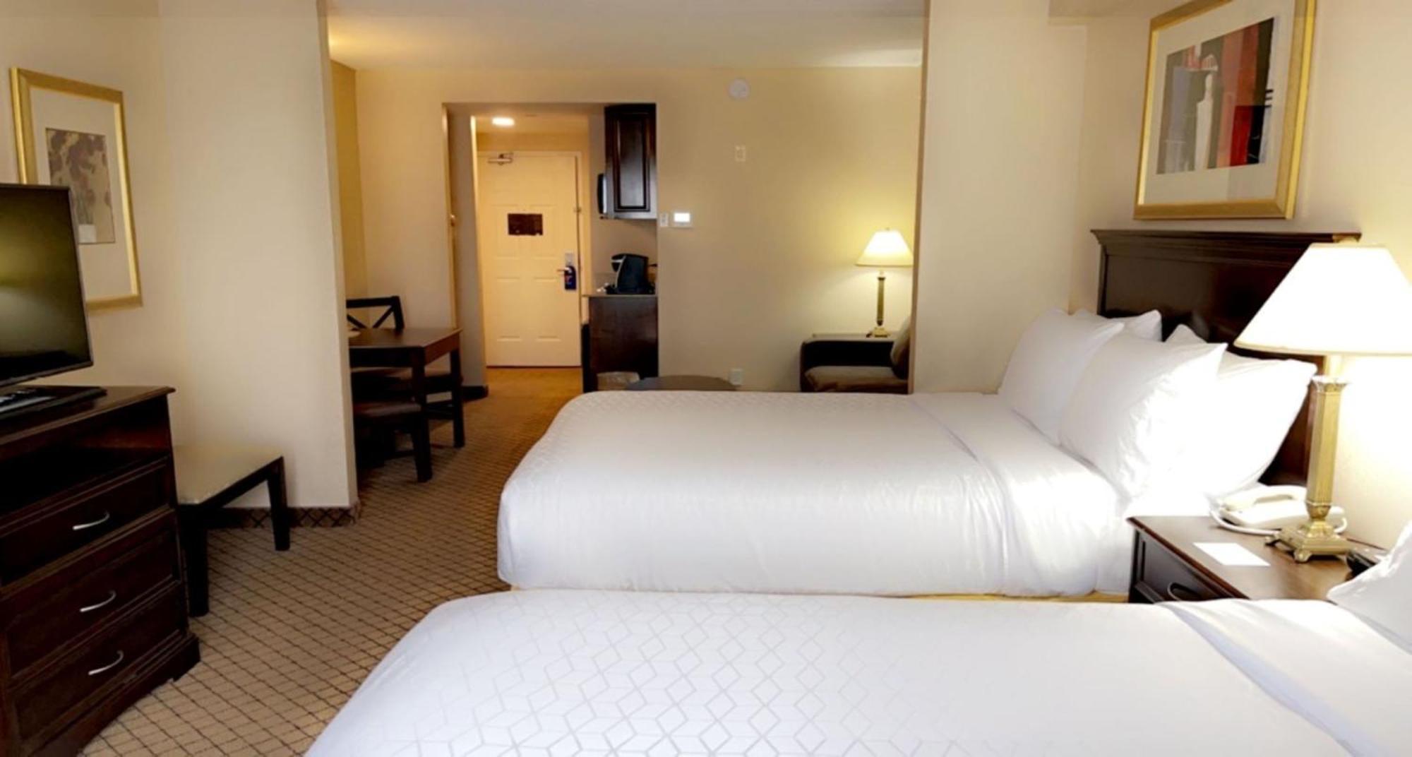 Holiday Inn Express & Suites Huntsville By Ihg Buitenkant foto
