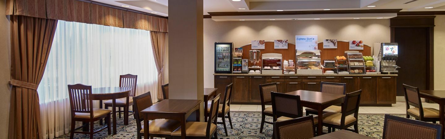Holiday Inn Express & Suites Huntsville By Ihg Buitenkant foto
