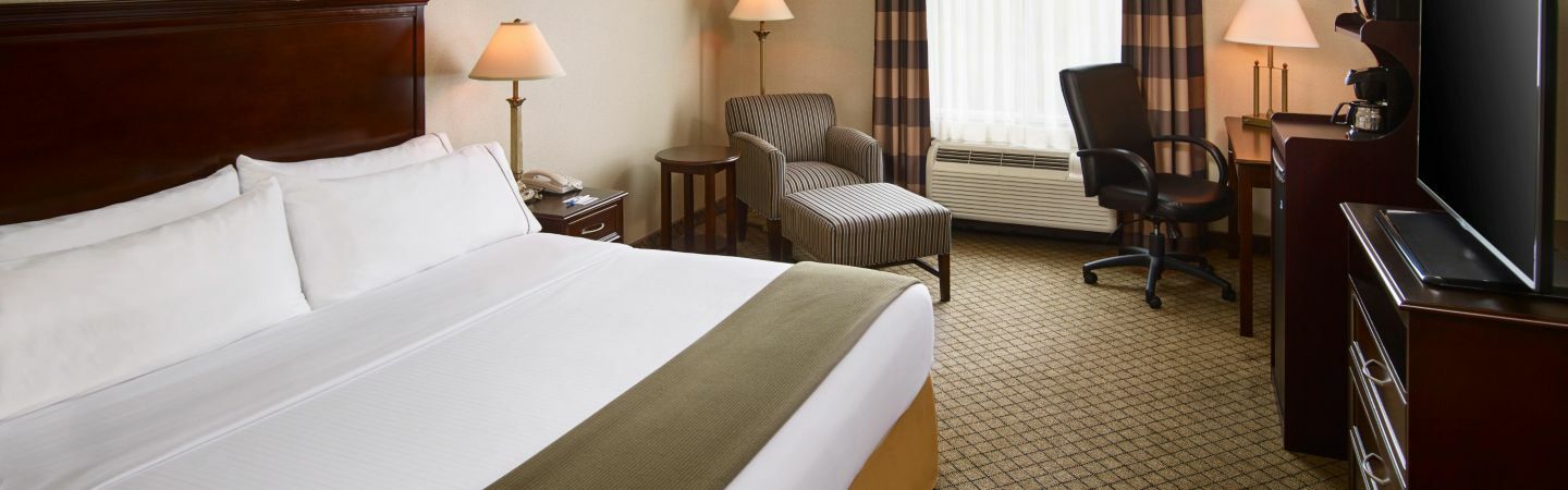 Holiday Inn Express & Suites Huntsville By Ihg Buitenkant foto
