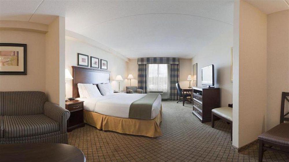 Holiday Inn Express & Suites Huntsville By Ihg Buitenkant foto